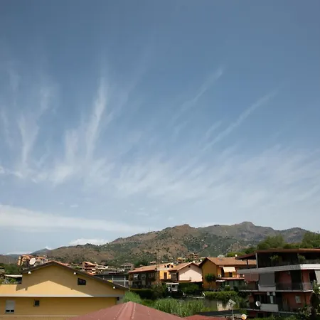 Happy Holiday home Giardini Naxos